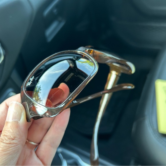 Ray-Ban 4068 tortoise shell sunglasses - Picture 2 of 14